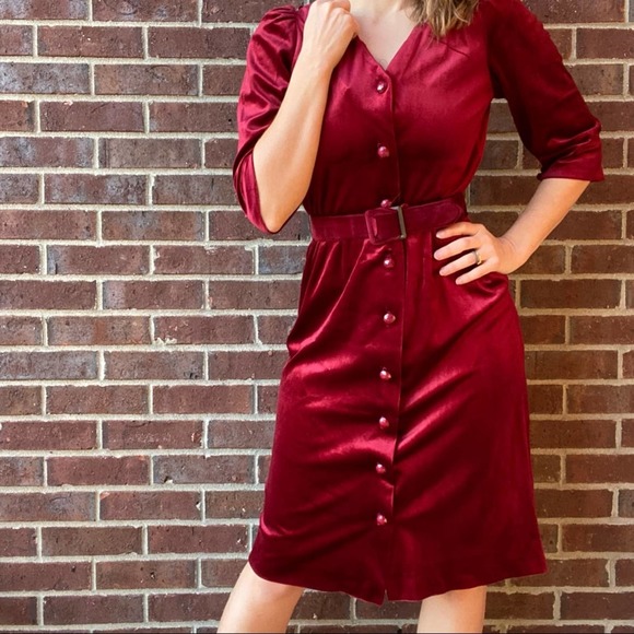 Vintage Dresses & Skirts - Vintage holiday Christmas button down belted red velvety midi dress small